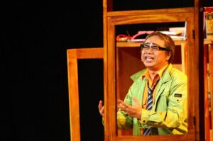 Sindiran Budayawan Buntet di Peringatan Bulan Bung Karno: Capres Otak Pandir dan Hobi Menculik