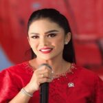 Krisdayanti dukung penuh kebijakan Pemprov DKI Jakarta menerapkan sistem WFH.