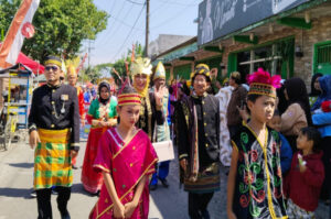 Jambangan Carnival 2023 Wujud Syukur Kemerdekaan RI