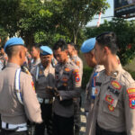 Divisi Propam Polresta Sidoarjo pada Rabu (6/9/2023) pagi melaksanakan kegiatan pengecekan sikap tampang tiap anggota Polri sebagai bagian penegakan sikap disiplin anggota.