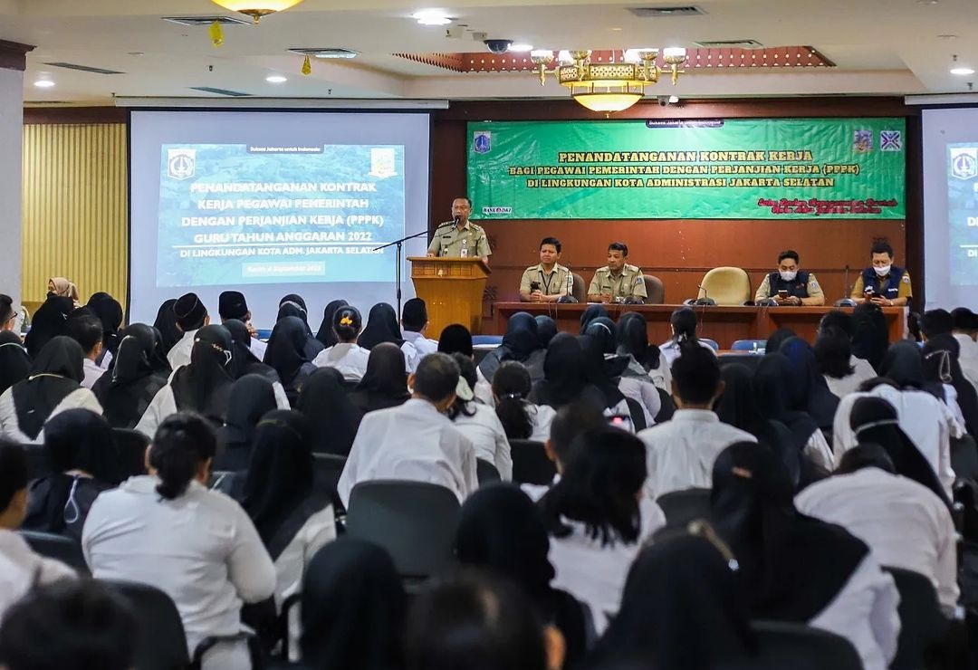 Sebanyak 1.269 guru PPPK di Jaksel menandatangani kontrak kerja