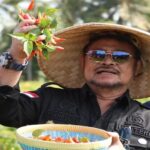 KPK mengeledah rumah dinas Syahrul Yasin Limpo yang berada di kompleks Widya Chandra, Jakarta.