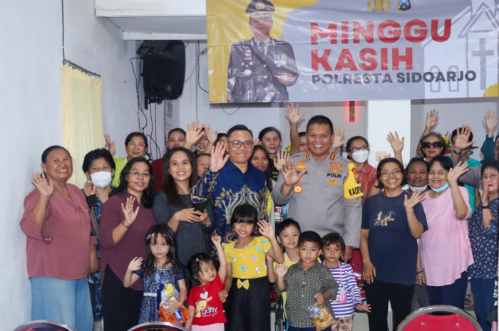Program Minggu Kasih Polresta Sidoarjo di GPdI Betania