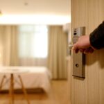 Ajak Istri Orang ke Hotel, Oknum Wakil Ketua DPRD Nias Utara Dilaporkan ke Polda Sumut