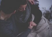 Arti dan Makna Mimpi Dipeluk Orang yang Sudah Wafat