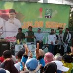 Ribuan masyarakat berbondong-bondong ikuti jalan sehat yang digelar oleh DPC Partai Kebangkitan Bangsa (PKB) Blitar.