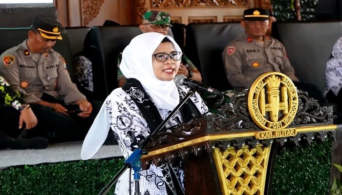HUT PGRI dan Hari Guru Nasional, Bupati Blitar: Guru Garda Terdepan Mencetak Generasi Unggul