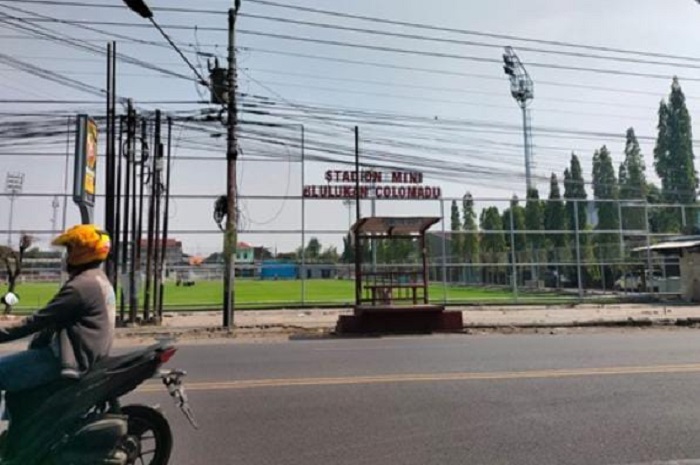 Jelang pagelaran Piala Dunia U17 para pedagang kaki lima (PKL) diliburkan dan stadion mulai dibersihkan.