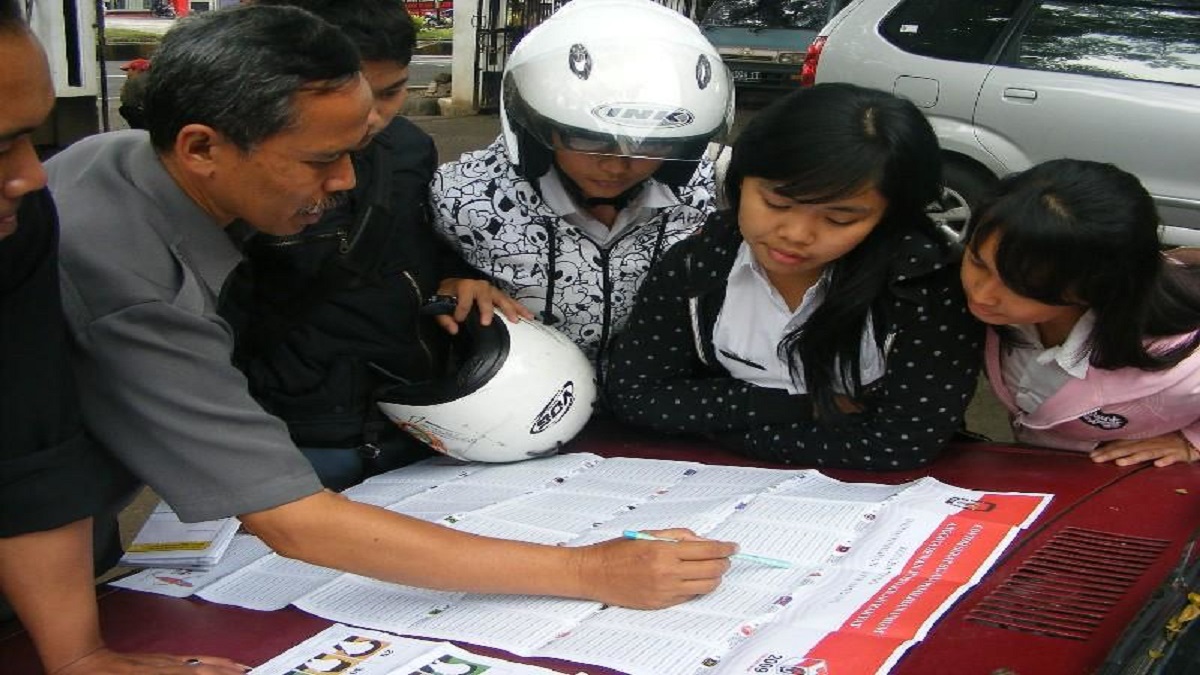 Tips Memilih Partai Politik