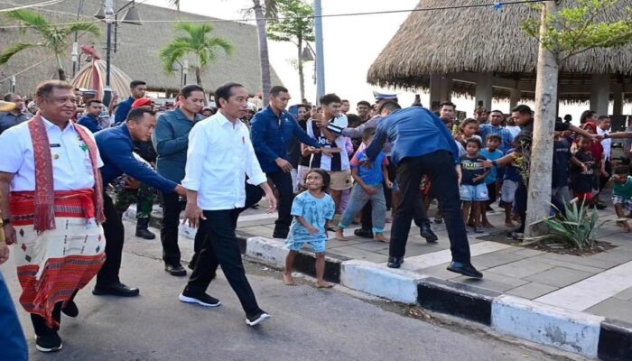 Isu Jokowi Buntuti Kampanye Ganjar, Yenny Wahid: Berarti Pak Ganjar Paling Tepat untuk Meneruskan
