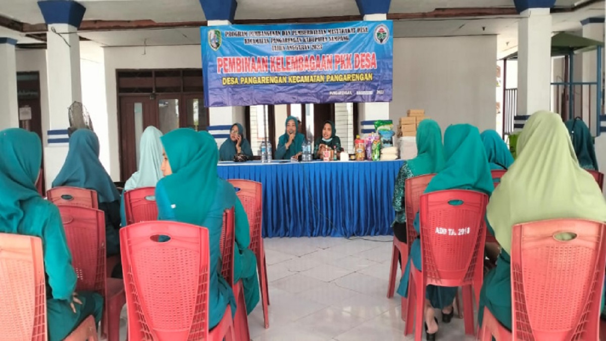 Tim Penggerak PKK Desa Pangarengan Sampang Lakukan Pembinaan Kelembagaan