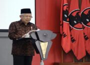 Maruf Amin Pose Tiga Jari Saat HUT PDIP, Berikut Latar Belakang, Pendidikan, dan Kariernya