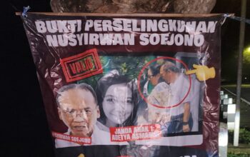Spanduk Diduga Berisi Isu Perselingkuhan Caleg DPR RI dari PDIP Beredar di Magelang