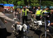 Polres Klaten Galakan Knalpot Brong Malam Hari