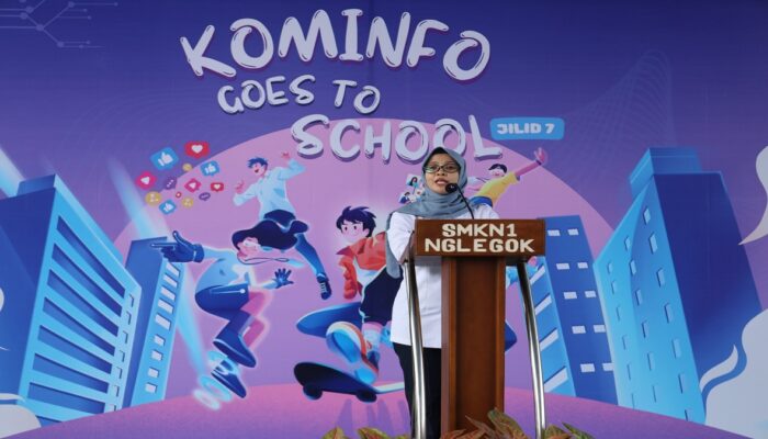 Kominfo Goes to School, Bupati Blitar Ajak Siswa Bijak Bermedia Sosial