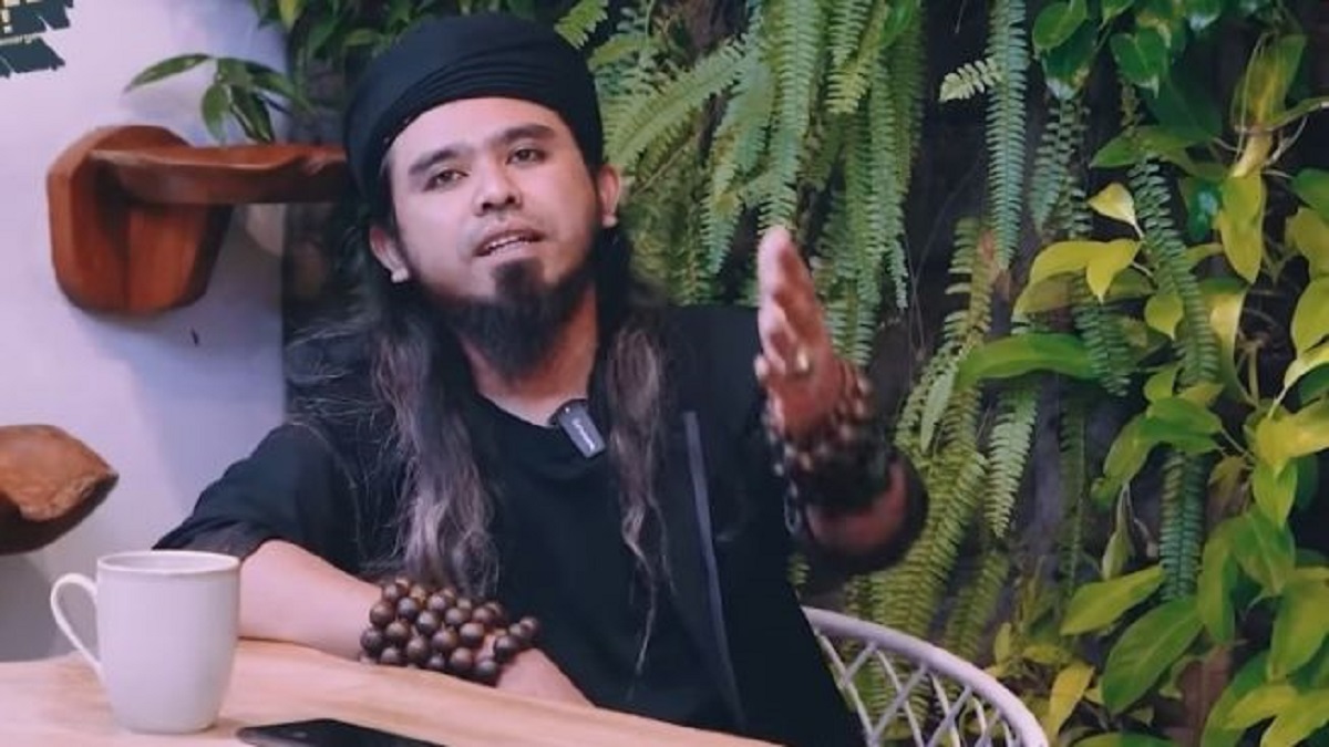 Hakim Blitar Bebaskan Gus Samsudin Terdakwa Kasus Ajaran Tukar Pasangan, Berikut Profilnya
