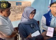 Mantap Maju Lagi di Pilkada Blitar, Mak Rini Kembalikan Formulir ke Demokrat