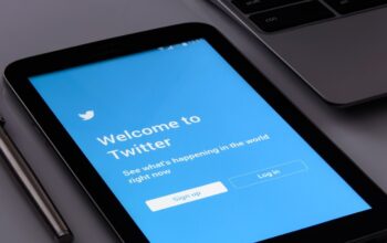 Tagar #KawalPutusanMK Viral di Twitter, Netizen Kritisi Penolakan DPR atas Putusan MK