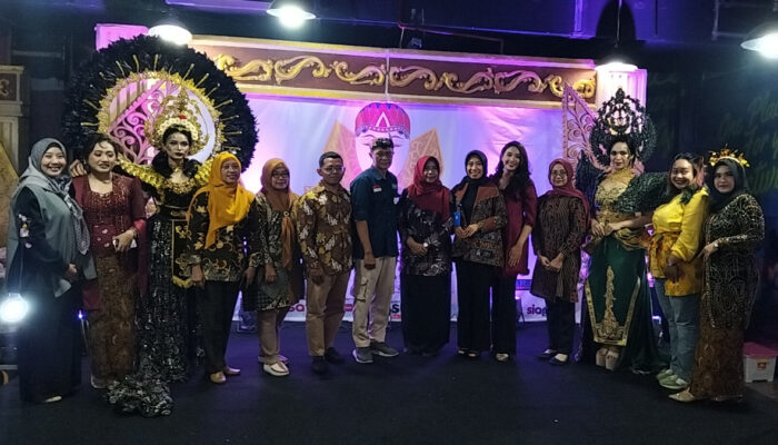 Graduation BFBL Sidoarjo Persembahkan “Wonderland Queen Of Indonesia”