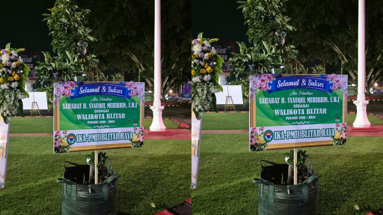 Inovatif! IKA-PMII Blitar Raya Kirim Karangan Bunga Berupa Bibit Pohon untuk Wali Kota Terpilih