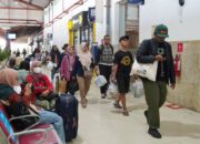 Tips Aman Beli Tiket Kereta Api Lebaran 2025, Hindari Penipuan!