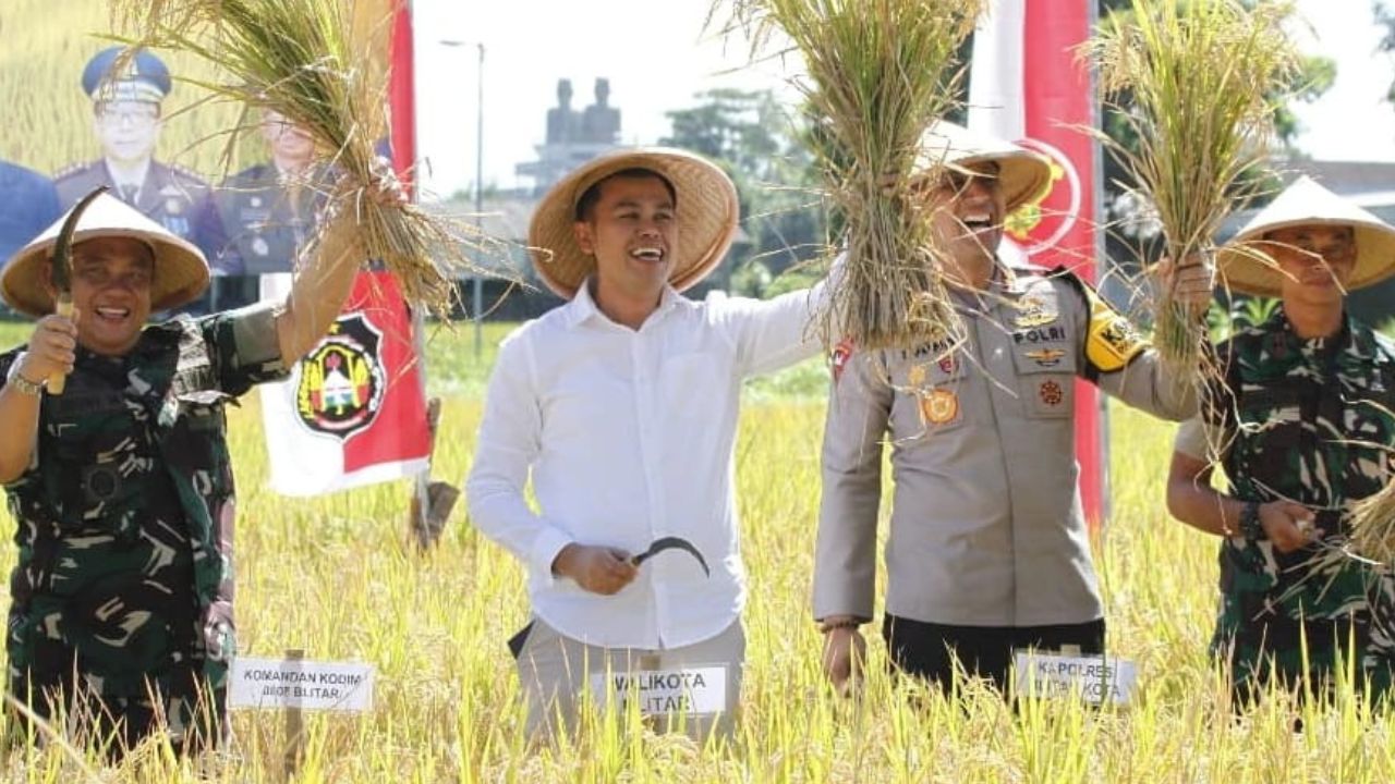 Wali Kota Blitar Mas Ibin dan Petani: Bersama Membangun Ketahanan Pangan di Blitar