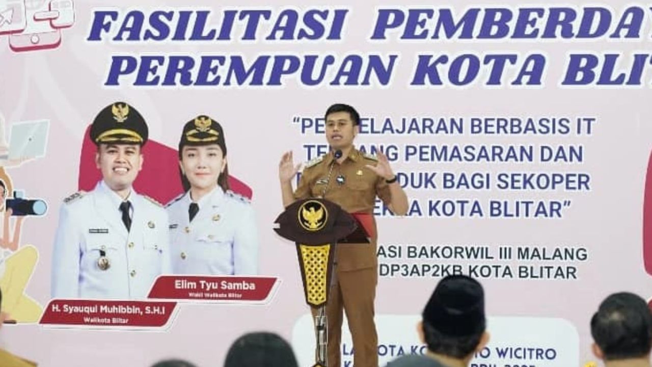 Pemkot Berdayakan Perempuan Kota Blitar Melalui Pelatihan Literasi Digital