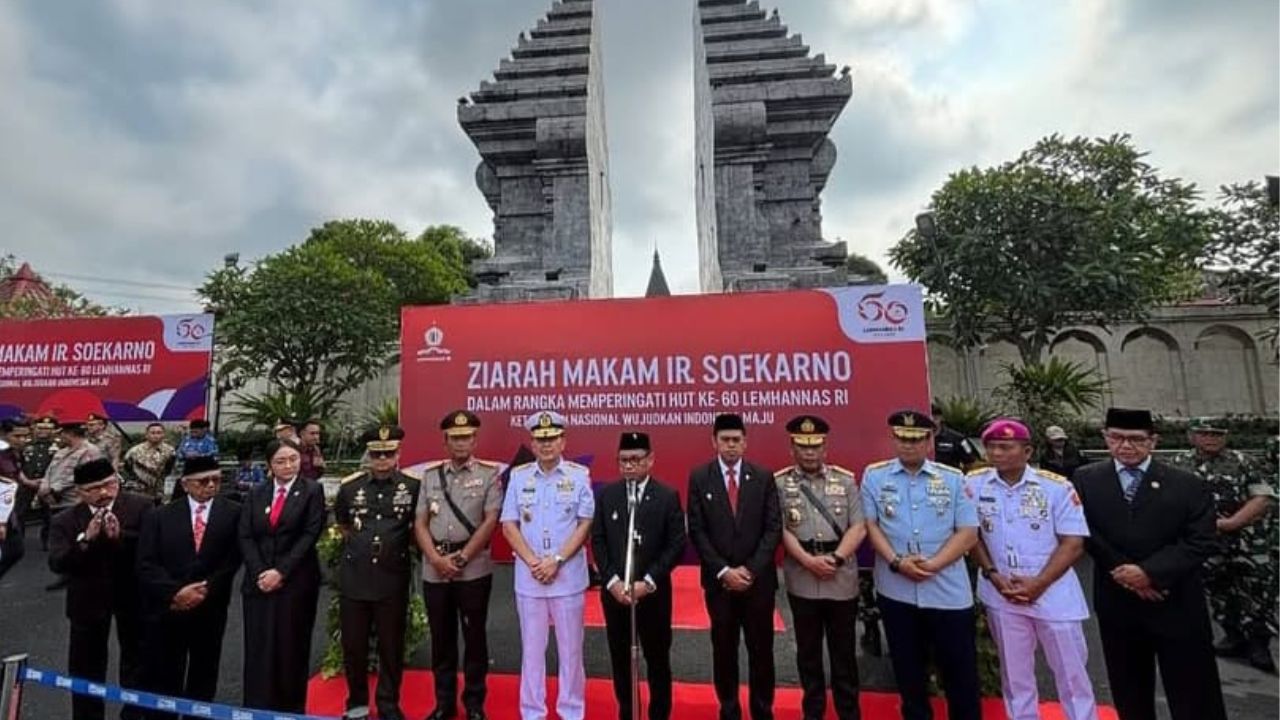 Wali Kota Blitar Mas Ibin Sambut Hangat Kunjungan Gubernur Lemhannas Saat Ziarah di Makam Bung Karno